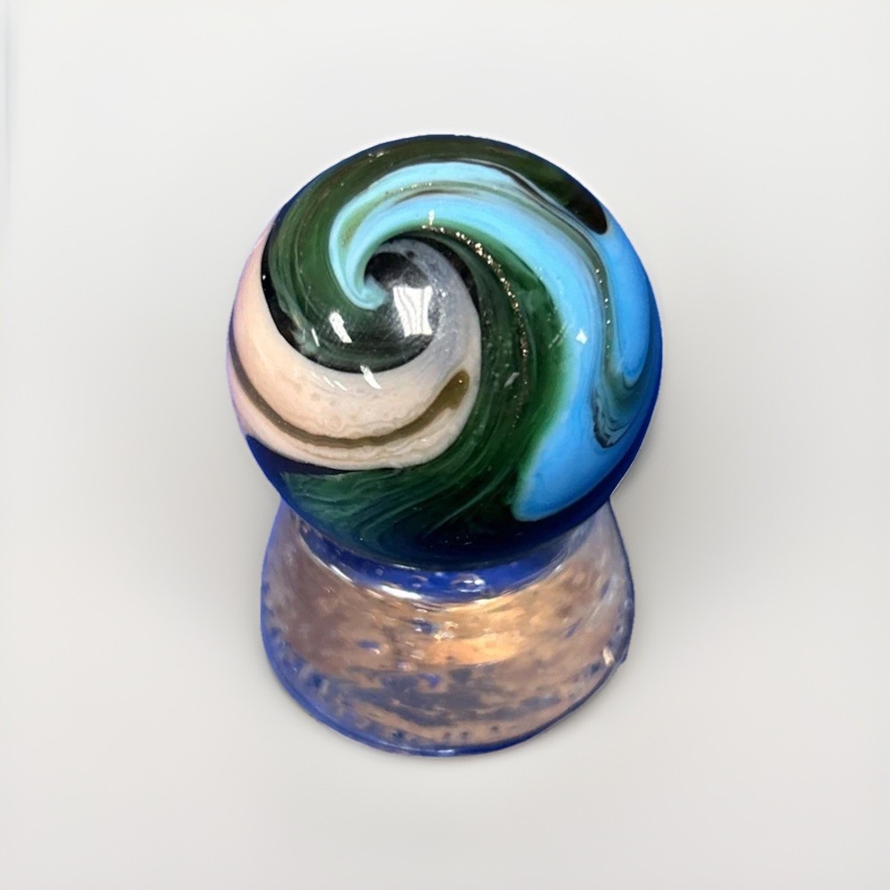 Stunning contemporary swirl marble   #951