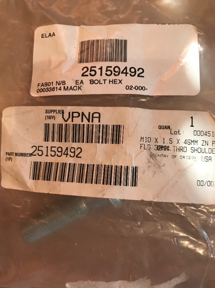 25159492 New OEM Mack Trucks Third Shoulder Bolt