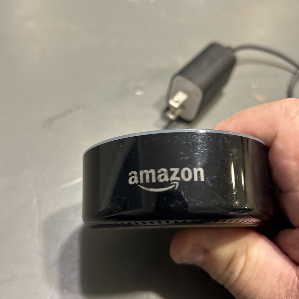 Amazon Echo Dot 2nd Gen RS03QR Smart Wireless Speaker #2