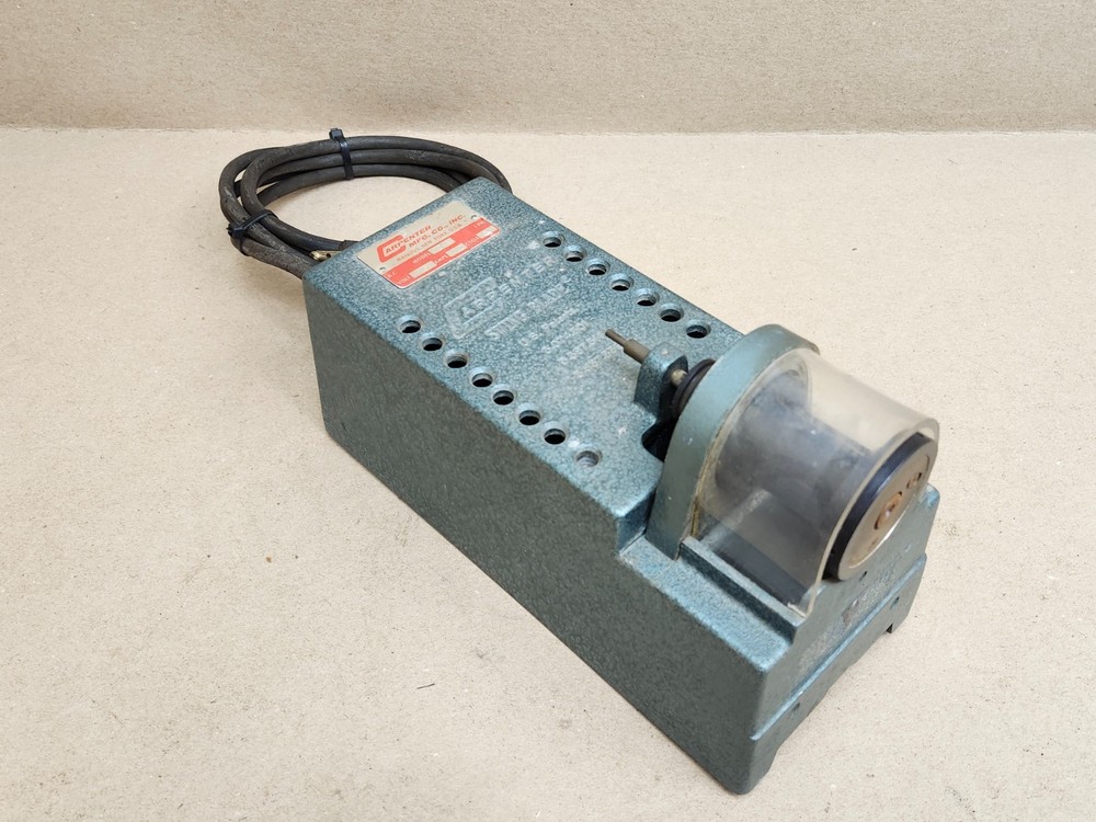 Carpenter 70-A Rotary Swing Blade Wire Stripper