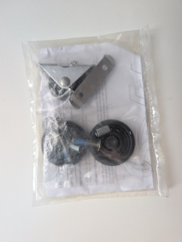 Brompton Roller L/E version - 2 rollers w/ fixings and mudguard roller