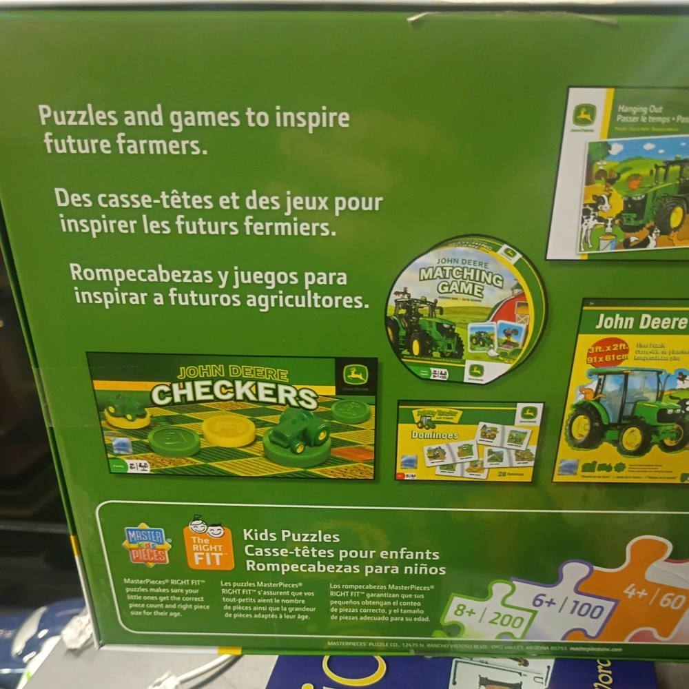 NEW JOHN DEERE 60 Piece Lunchtime Break Puzzle