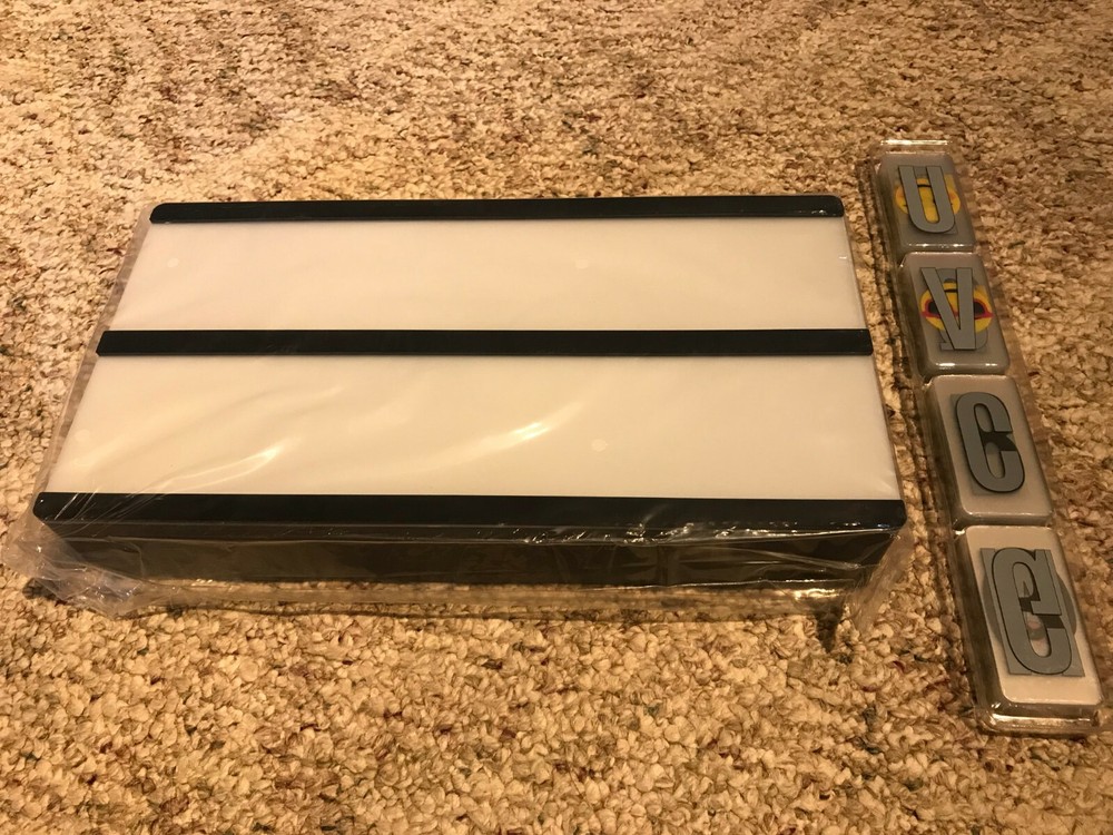 Modern Light Box - Custom Message with Letters, Emojis, and Symbols