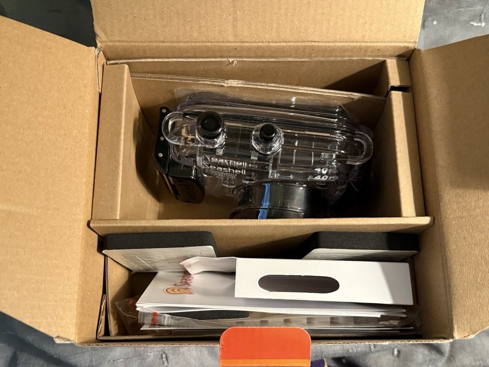 Onyx Seashell Universal Water Proof Camera Case Clear new open box