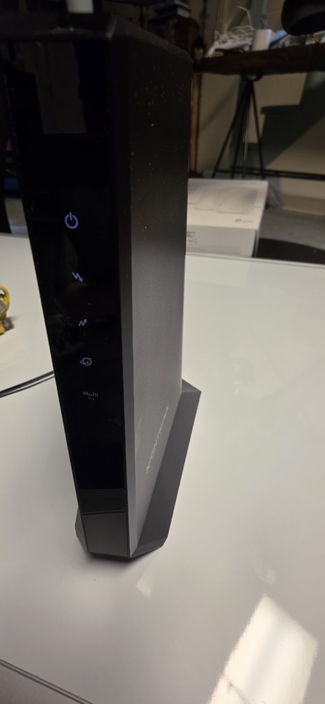 NETGEAR Nighthawk CM2000 DOCSIS 3.1 2.5Gbps Cable Modem Tested Working