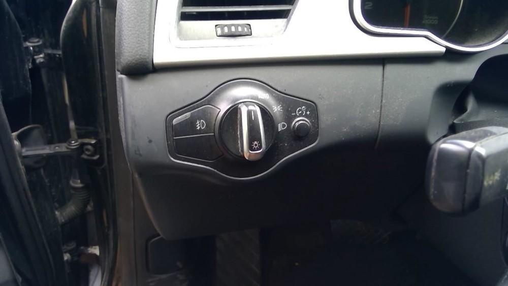 AUDI A5 2012 High Mounted Stop Light 5585765