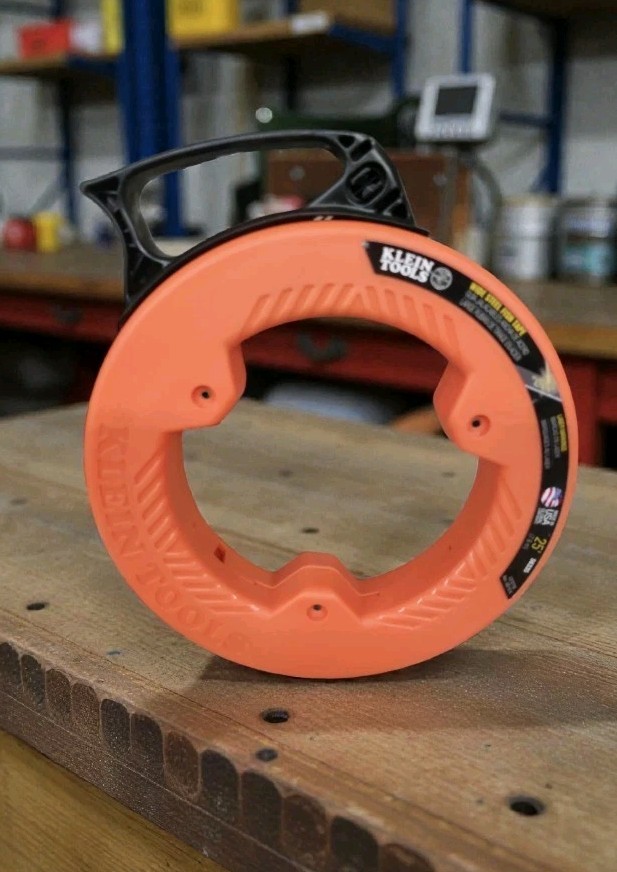 Klein Tools 56335 Flat Steel Fish Tape 25' x 1/4" Electrical Wire Pull