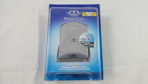 Sony USB Interface Card Reader for Memory Stick - PC/Mac (MSAC-US1)