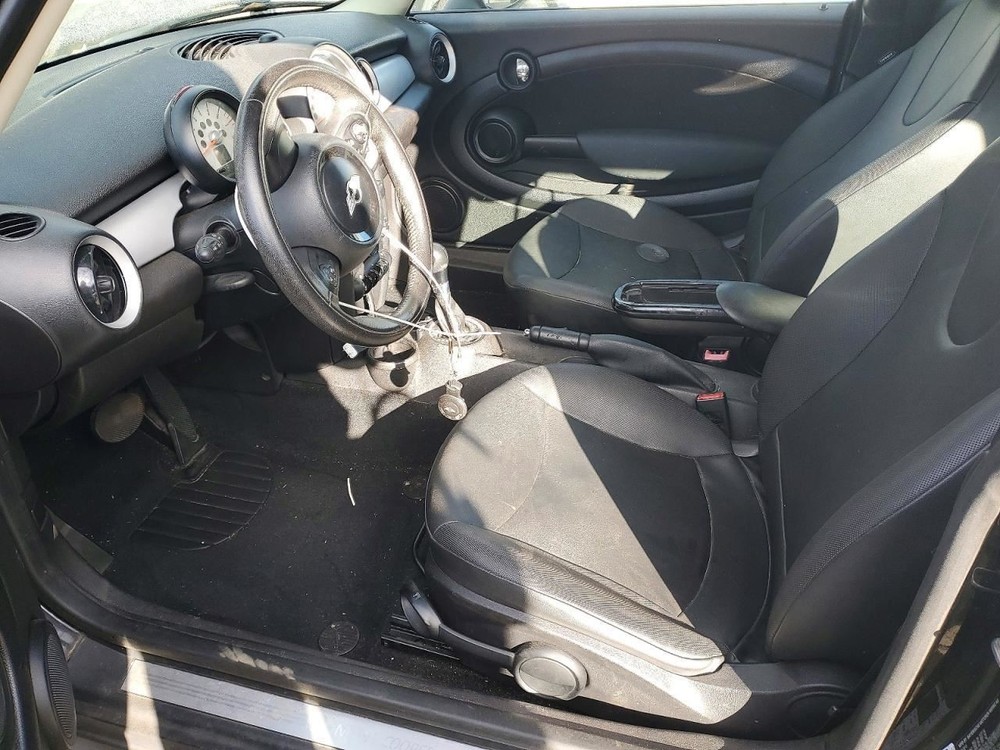 MINI 1 2013 Glove Box 5008698
