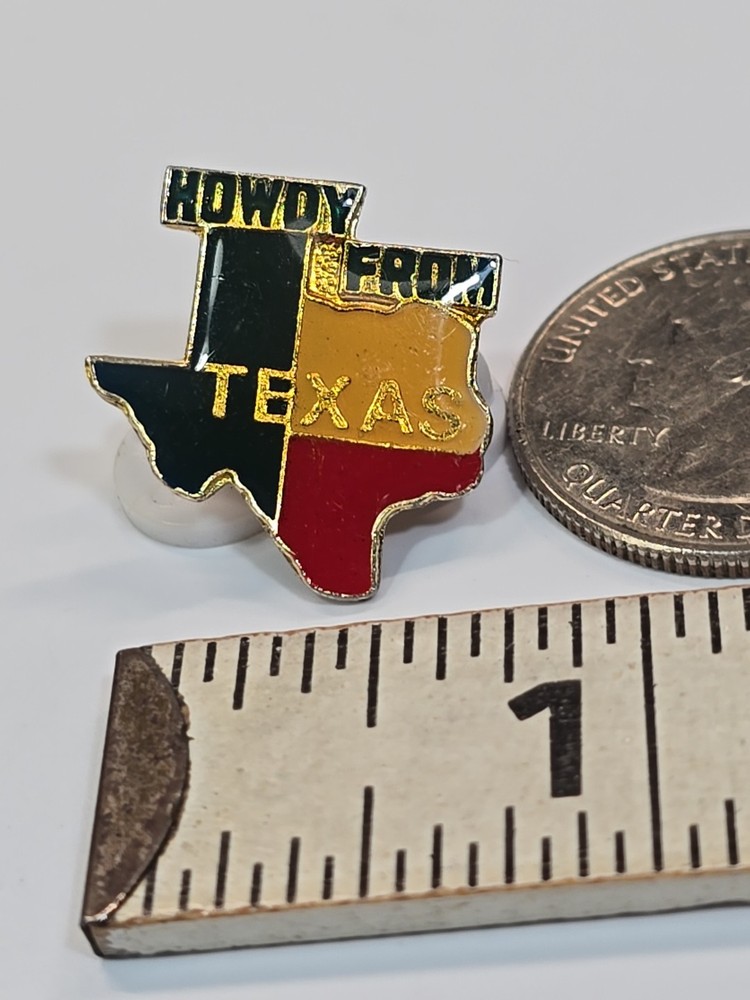 Howdy From Texas Souvenir Lapel Pin *