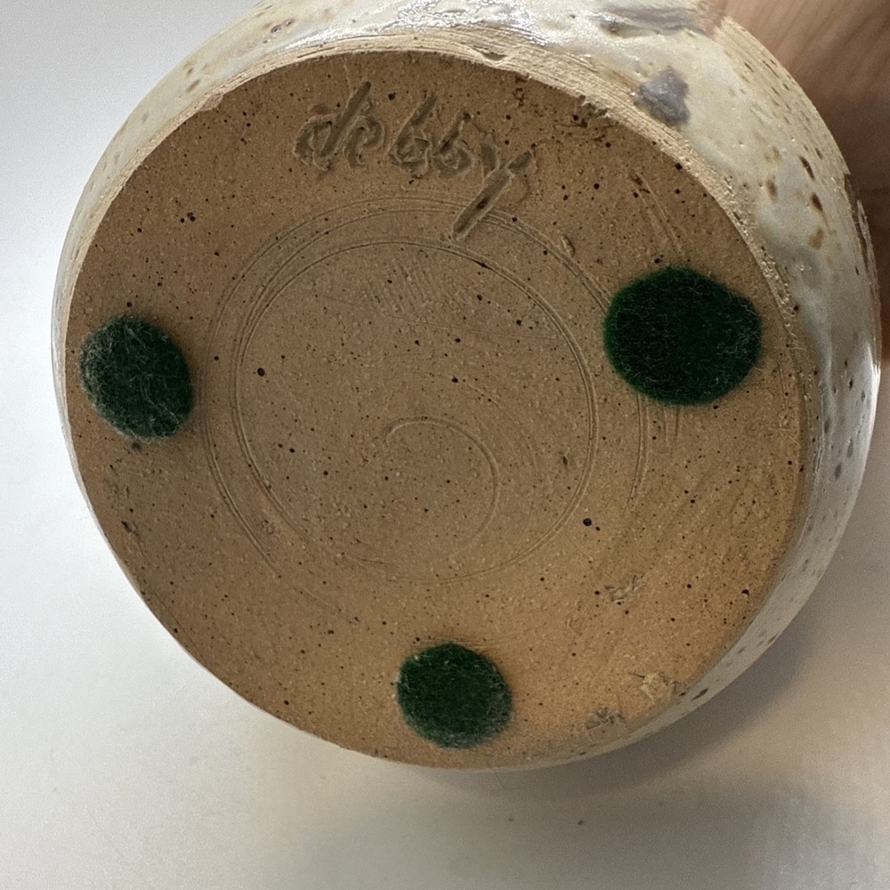 signed studio stoneware pottery 5 3/4