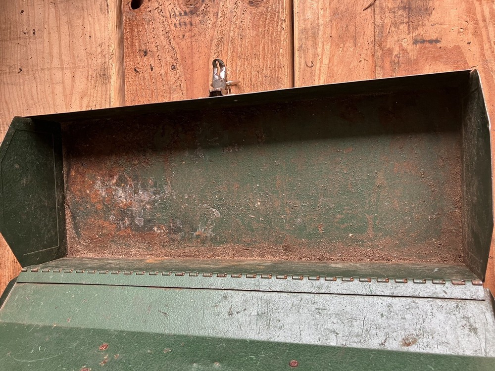 SK Tools Vintage Portable Green Toolbox 16”