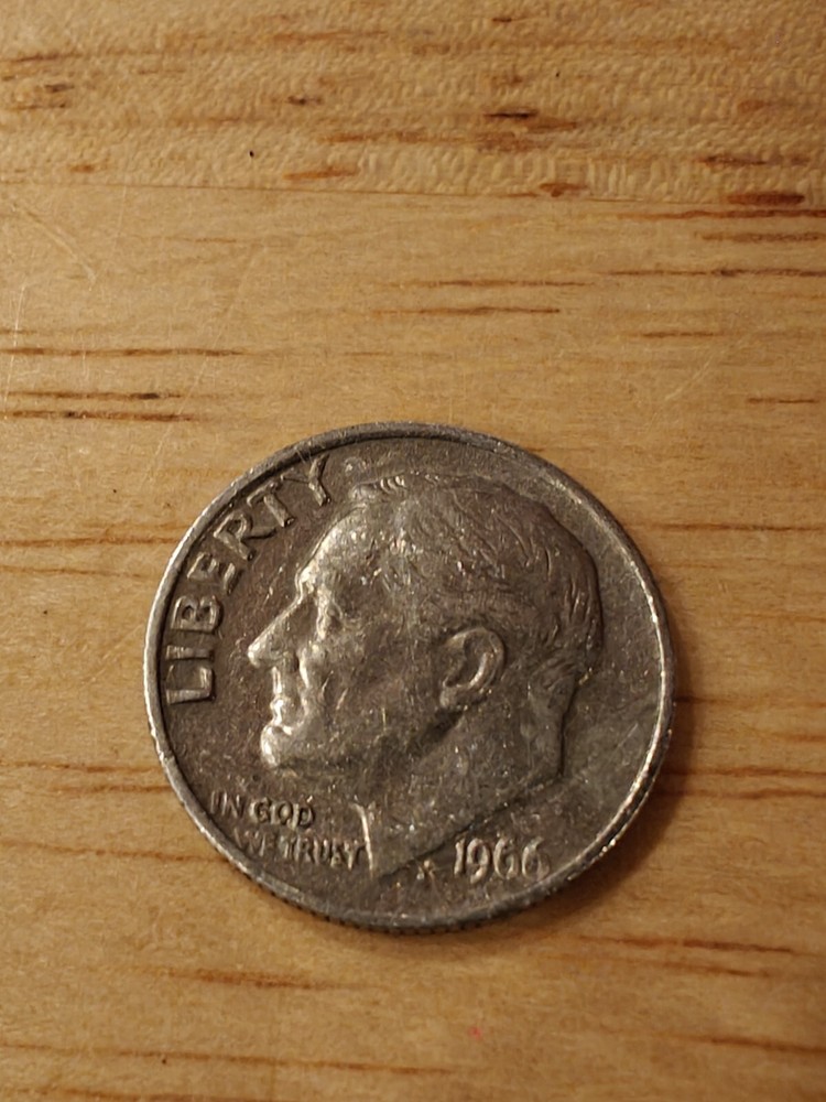 1966 Roosevelt Dime • No Mint Mark. Error On WE