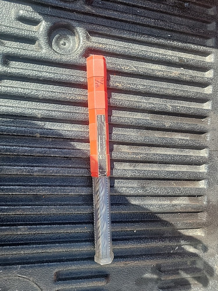 HILTI DRILL BIT #426821 Rusty, Solid Carbide Head, SDS Plus, 11/16"x12" TE-CX