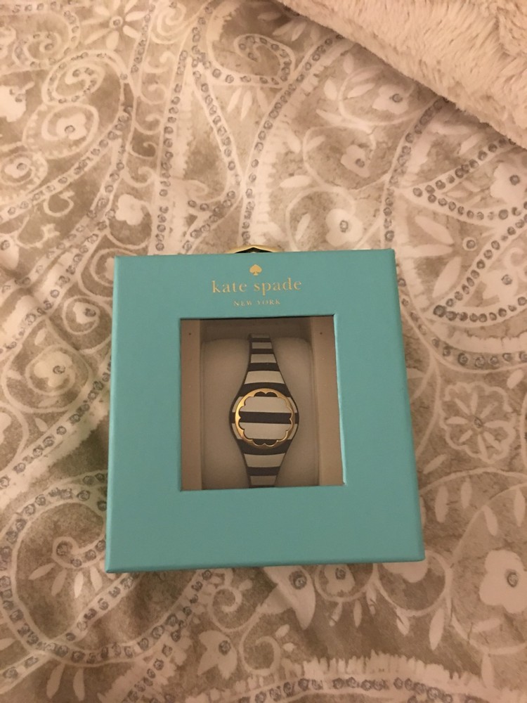 Preowned Kate Spade Black and White Stripe Scallop Activity Tracker