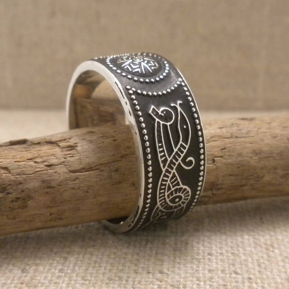 Size 10.5 Irish Silver Celtic Warrior Shield Wedding Ring 9 mm Oxidized Finish