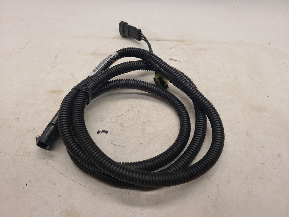 Ag Leader_4000621-5_Header Relay Tee Cable_5ft_Harness