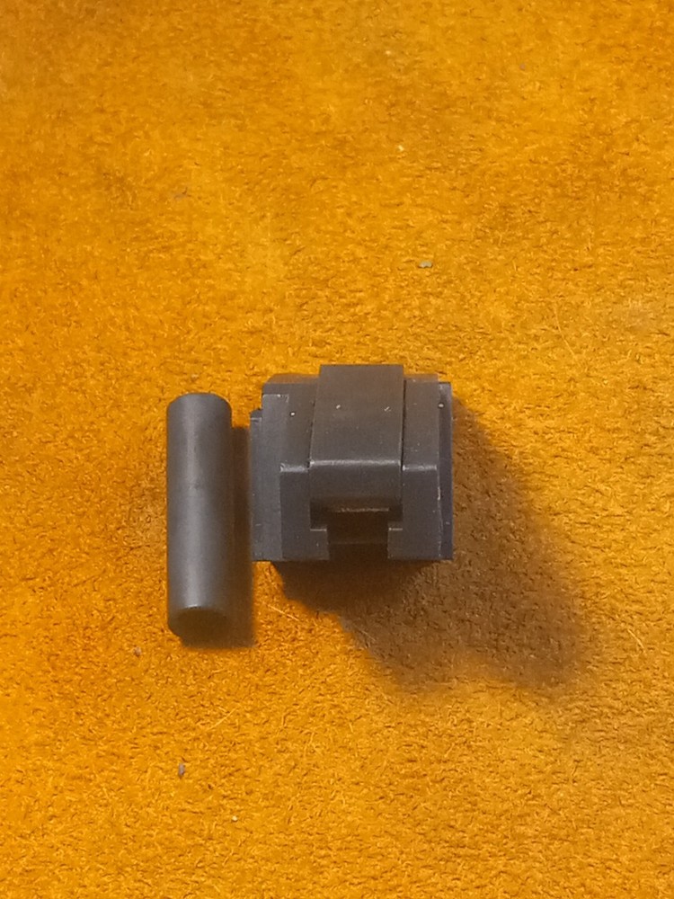 BM59 BM59E Front Magazine Catch