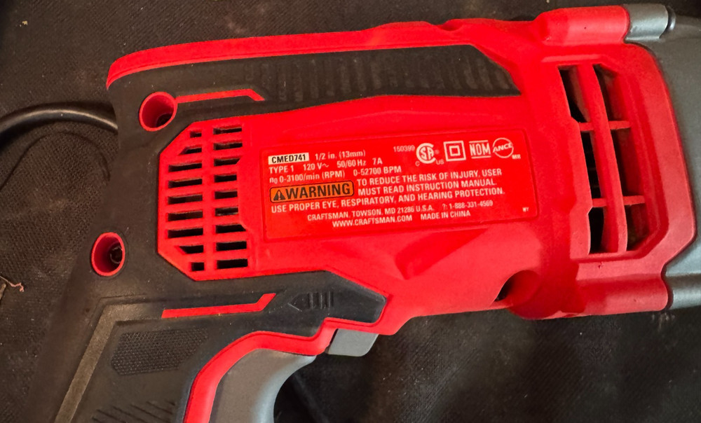 CRAFTSMAN 1/2-in 7 -Amp Variable Speed Hammer Drill