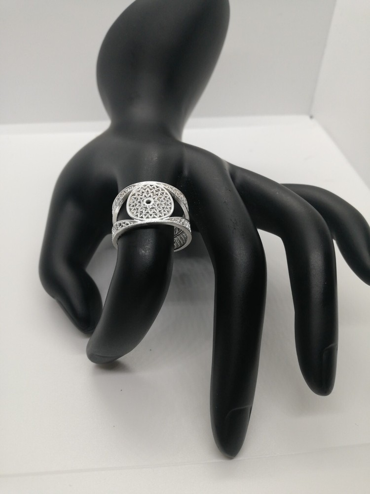 . 970 Solid Silver Women's Ring Size 8 Filigree New.