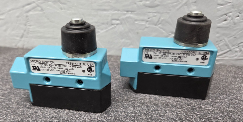 Lot of 2 - Micro Switch BZE6-2RN194 Limit Switch