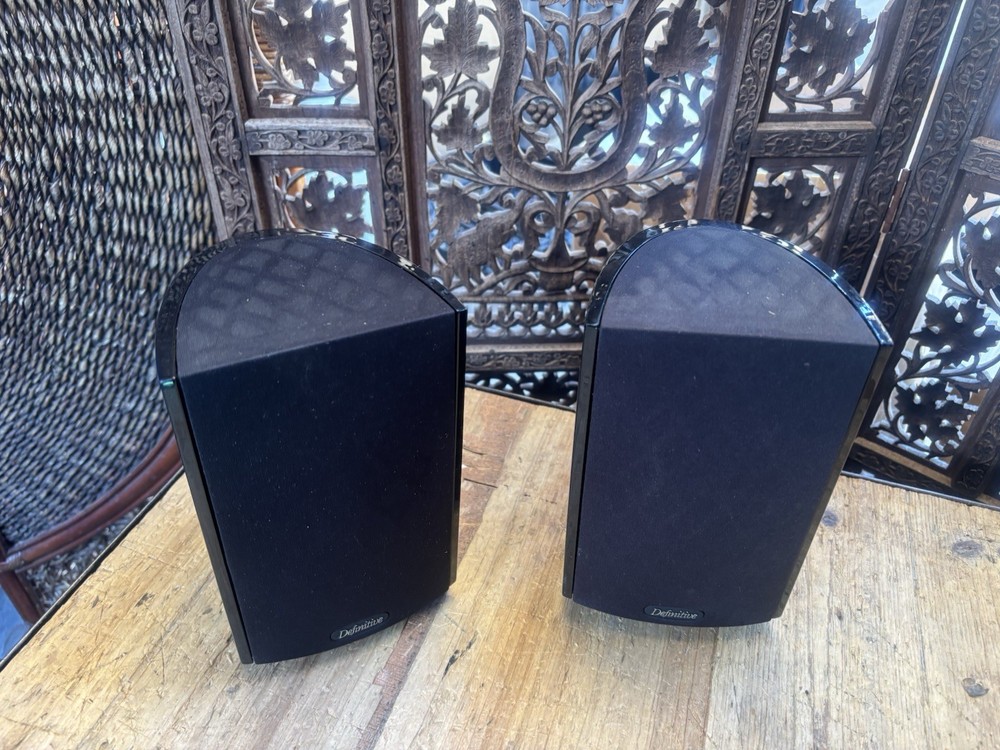Definitive Technology Promonitor 800 Speakers