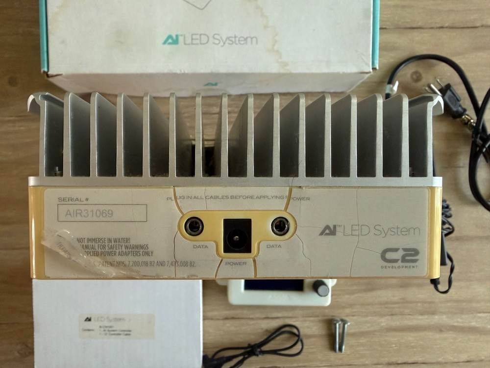 Aqua Illumination AI SOL White LED Reef Light with Controller