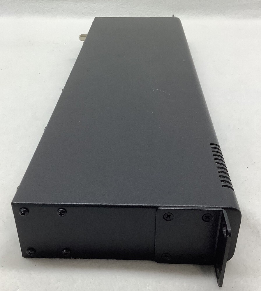 ZeeVee ZvPro 250 MPEG-2 Encoder Modulator With Rack Mount Ears