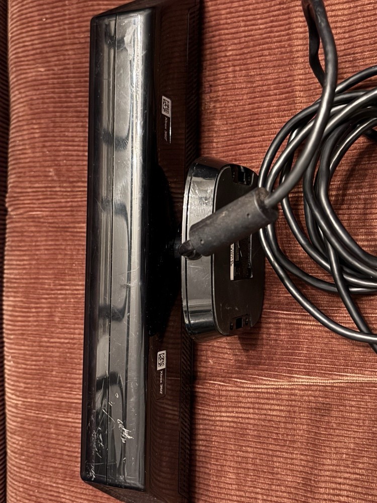 Microsoft Xbox 360 Kinect Sensor Bar Untested
