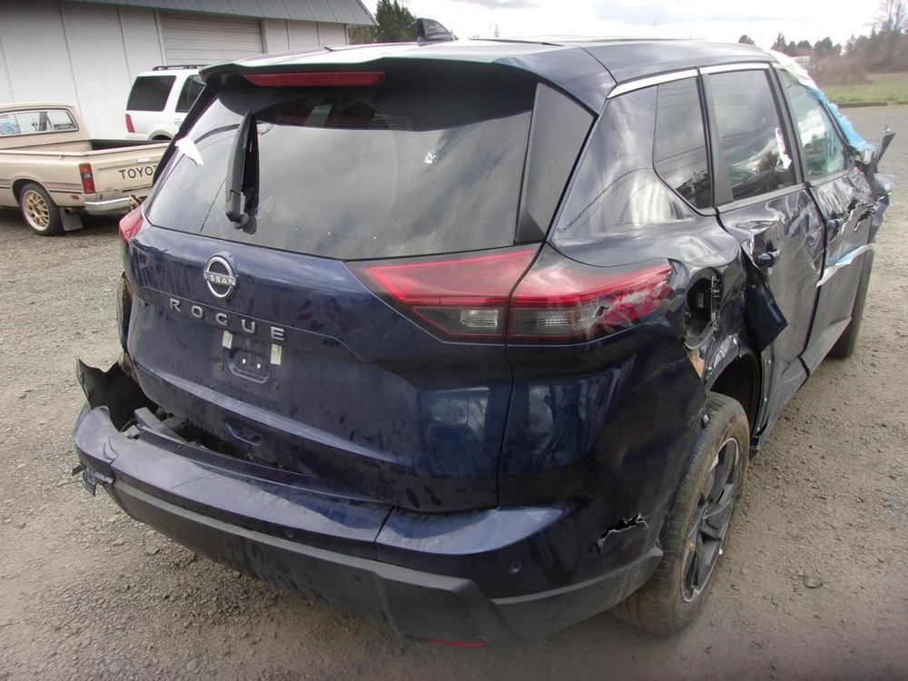 Rear View Mirror Without Automatic Dimming Fits 24-25 FRONTIER 32361001