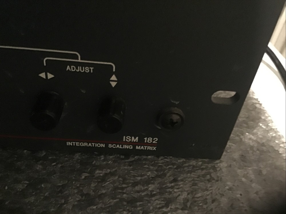 Extron Integration Scaling Matrix ISM 182