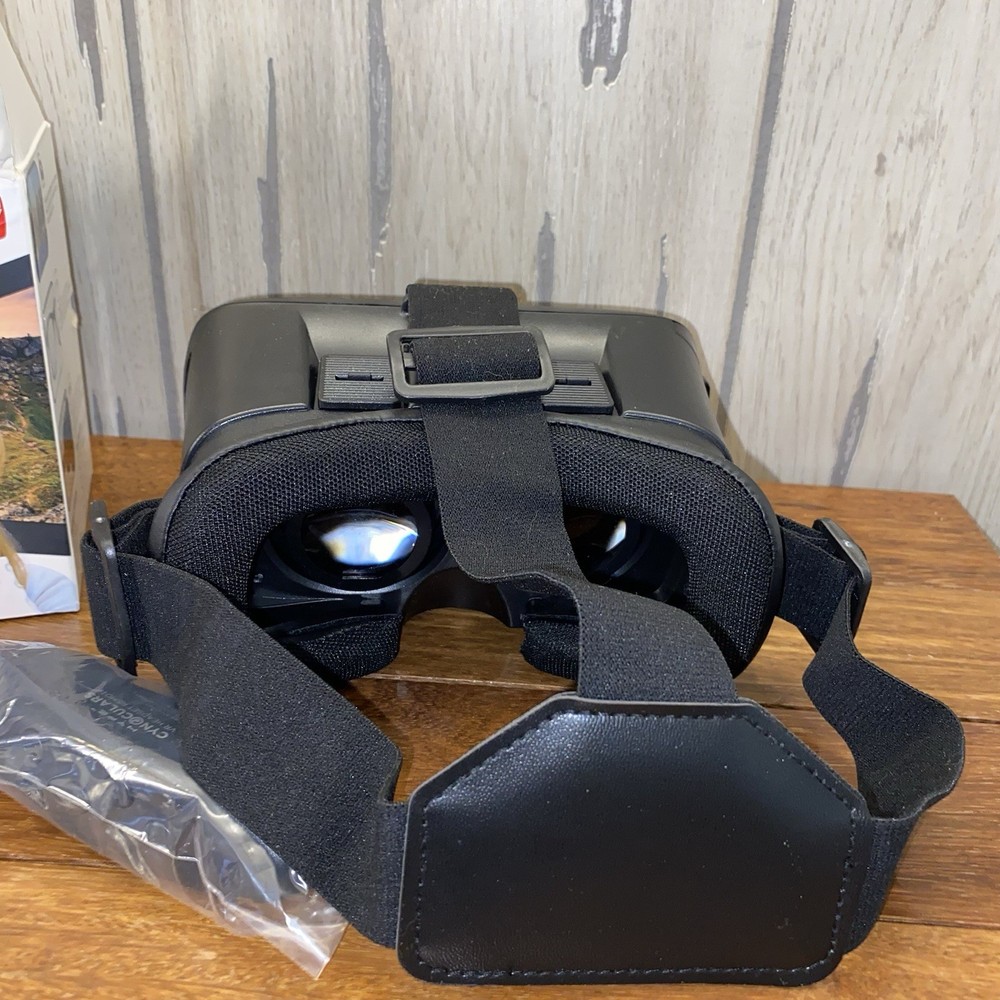 New HYPE CYNOCULARS Virtual Reality Headset + Remote