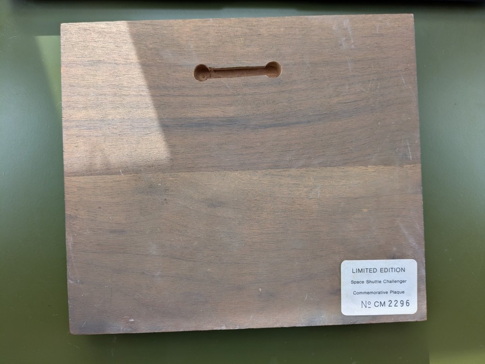 Space Shuttle Challenger Commemorative Plaque – Limited Edition