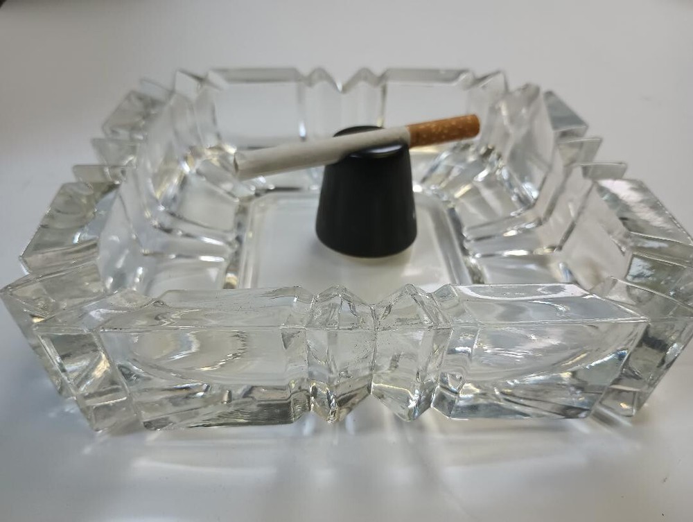 Resin Cigarette Snuffer
