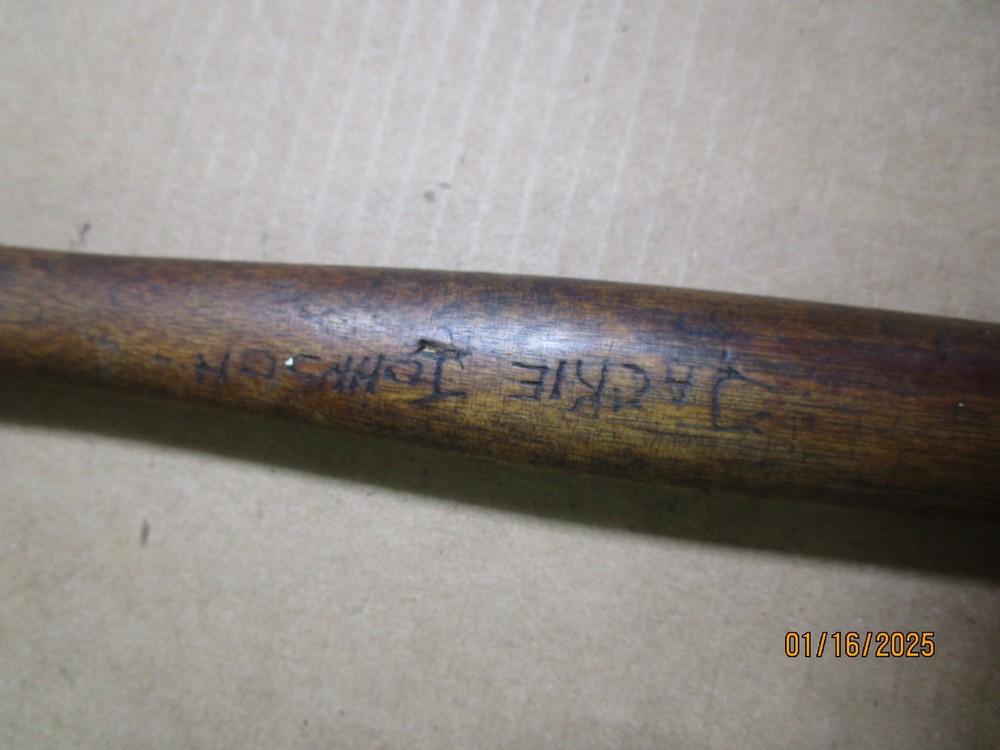 GW Mount Magnetic Tack Hammer