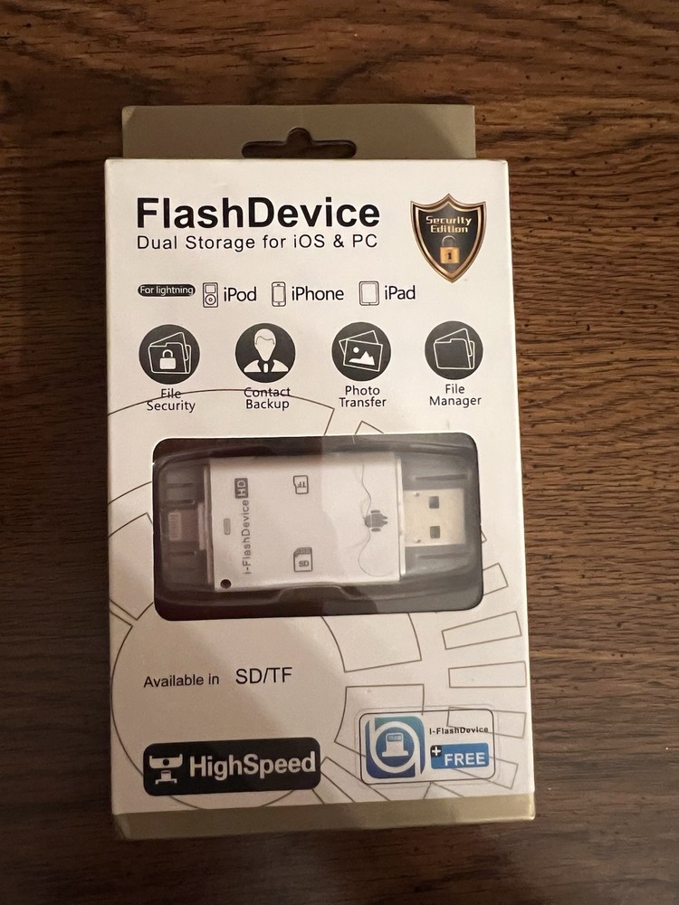 Flash Device dual storage for ios and PC new in box (2B)