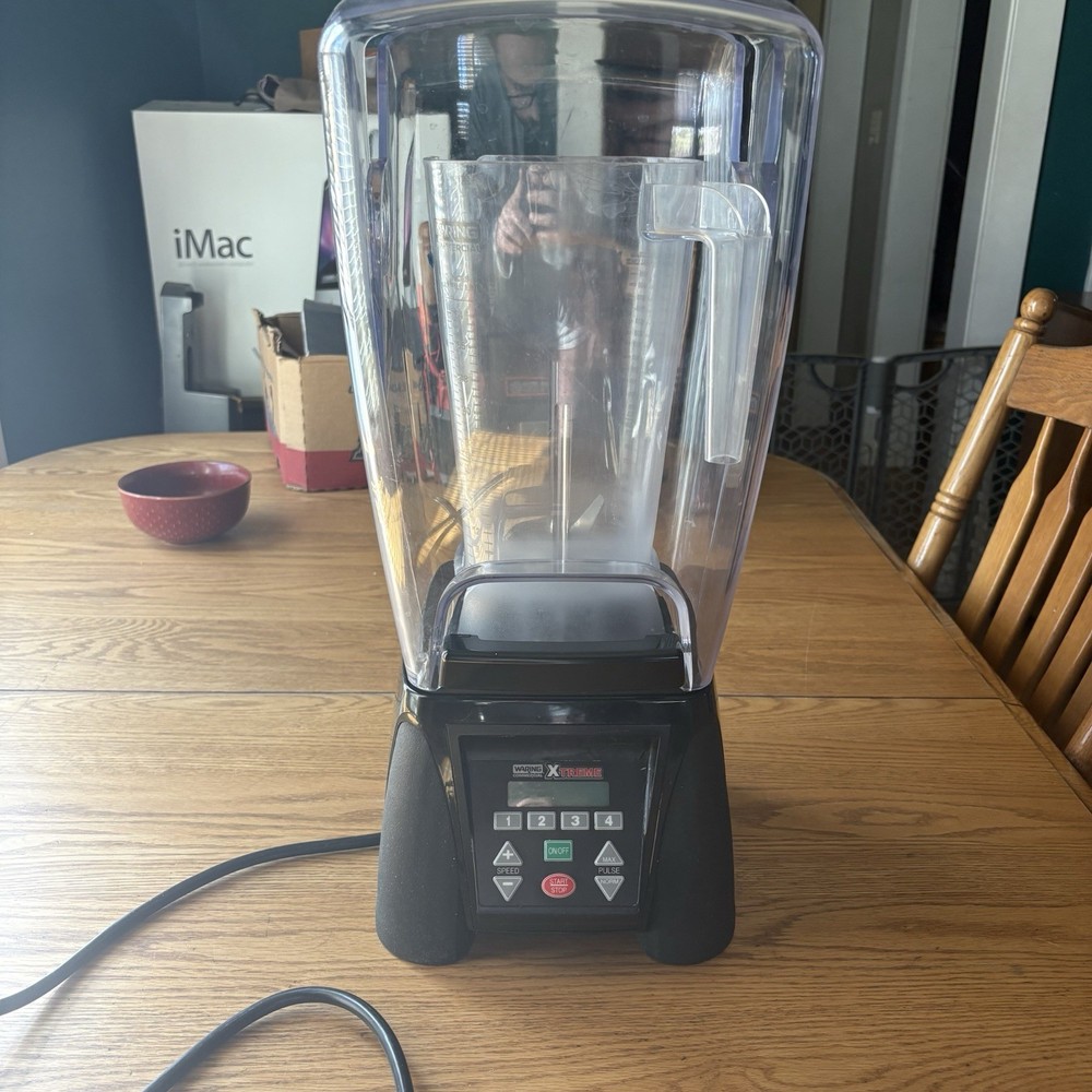 **WARING MODEL MX1500XT42 COMMERCIAL BLENDER WORKS USED** read description