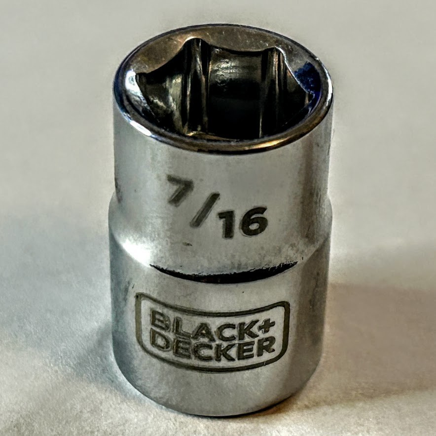 Black & Decker  7/16" x 3/8" Dr Standard  Socket 6 Pt  Chrome Finish Free Ship