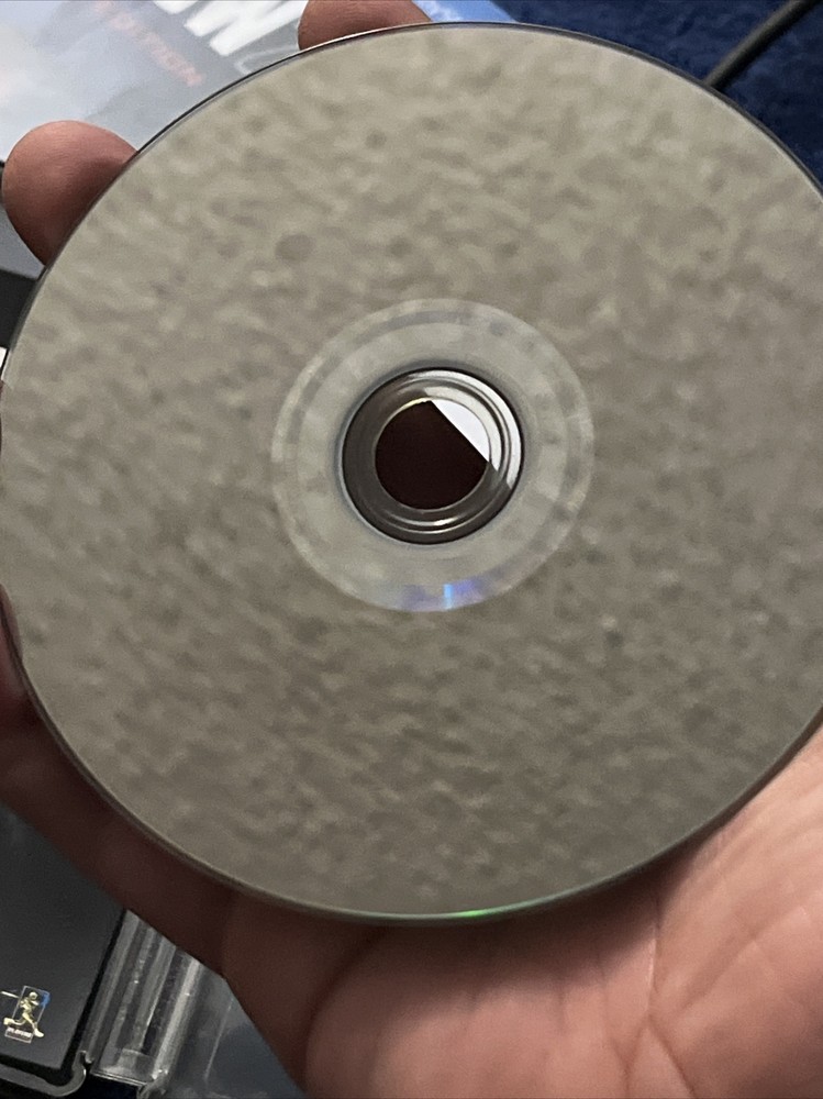 ps4 1tb bundle 2 Controllers All Cords And Multiple Games