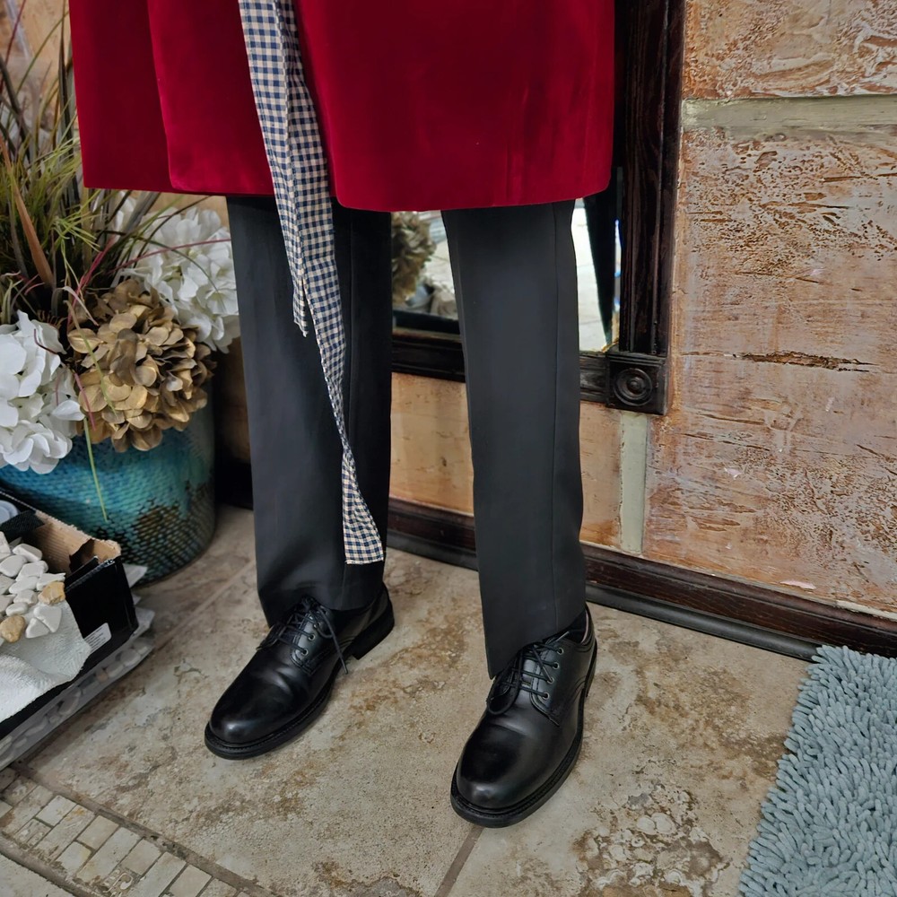 Invisible Man life sized statue prop