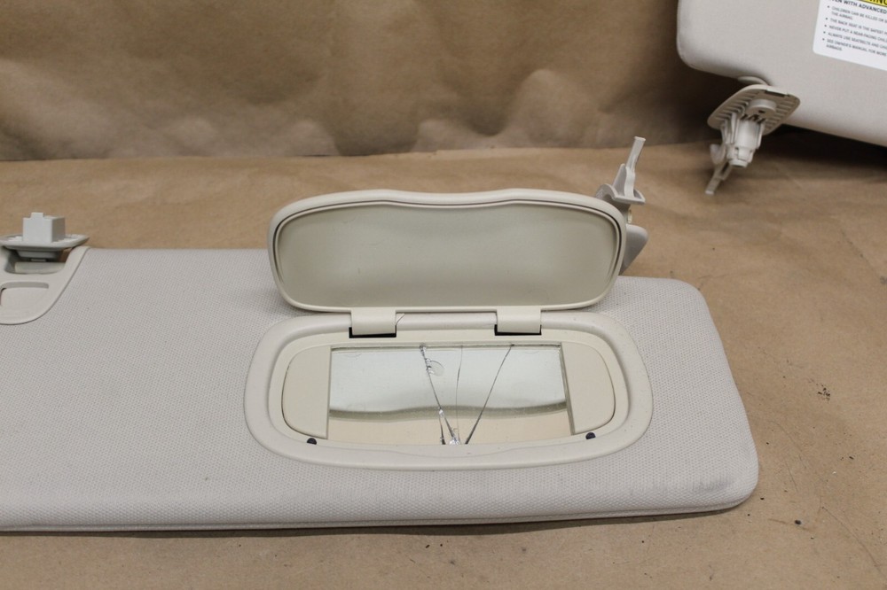 2015 - 2017 CHRYSLER 200 SUN VISOR SUN VISOR OEM PAIR