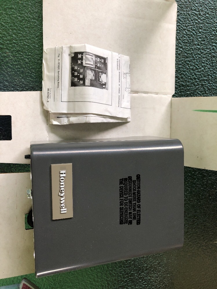 R482A 1008 Switching Relay Honeywell