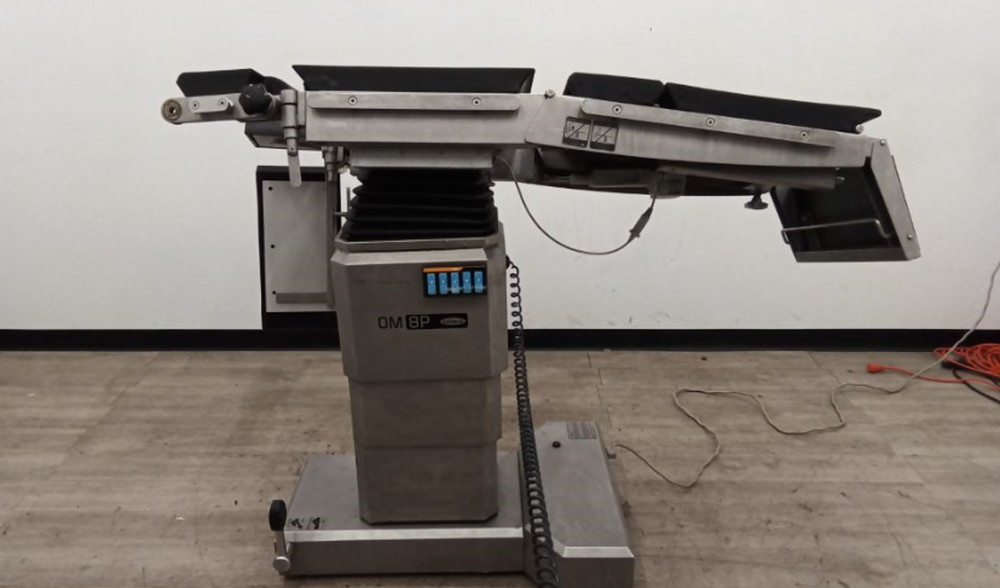UZUMCU Om-8p Surgical Table A High End Functioning Table W/ Extra Extensions