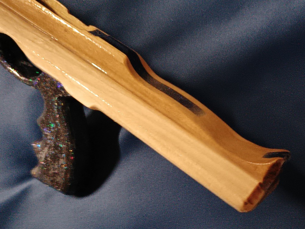 Corbo Spear Guns:Custom Made Solid Wood Spear Guns