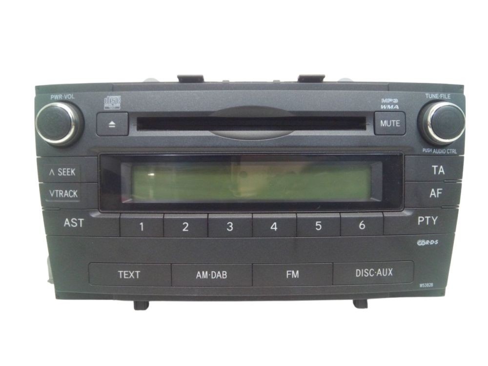 Radio/CD Changer Combination *CODE not present. fits Toyota Avensis