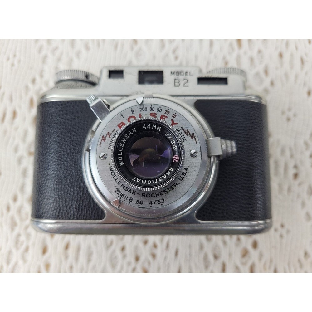Vintage Bosley B2 35mm Camera with Ciro Leather Case Untested 9A