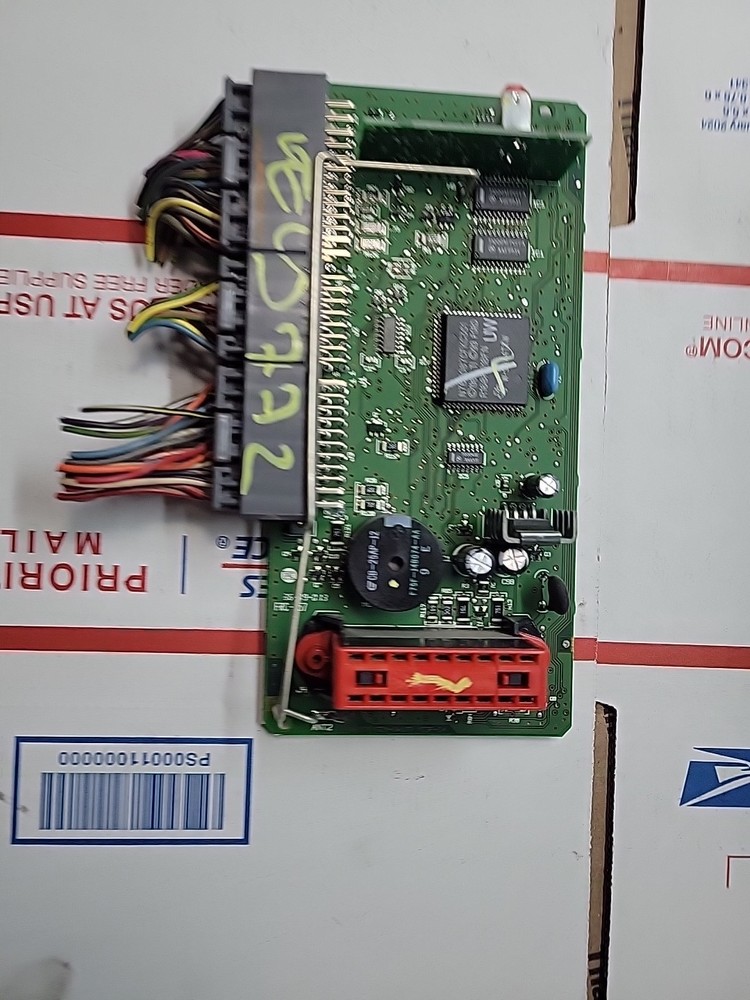 2000 FORD EXCURSION GEM MODULE ID#: YC3T-14B205-CE