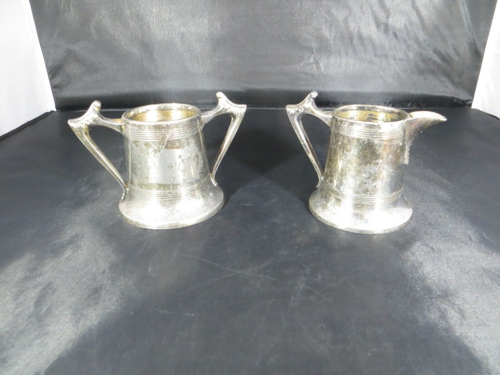 Vintage Sheffield Silver-Plated Creamer & Sugar Set Open