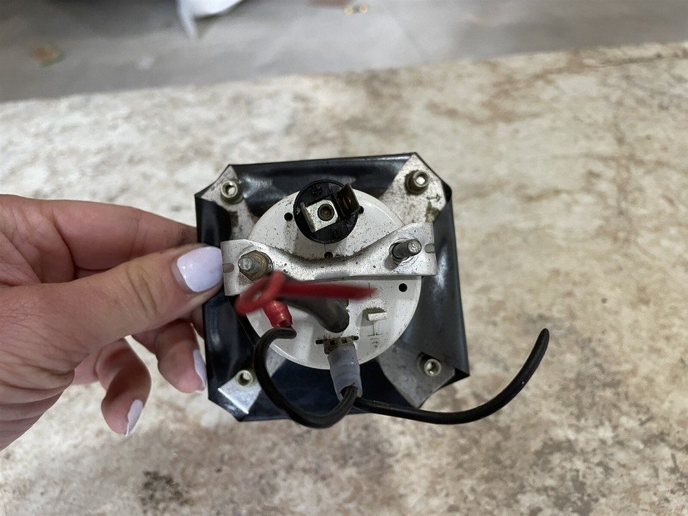 1958 Cessna 182 A VDO Volt Meter Voltage Voltmeter