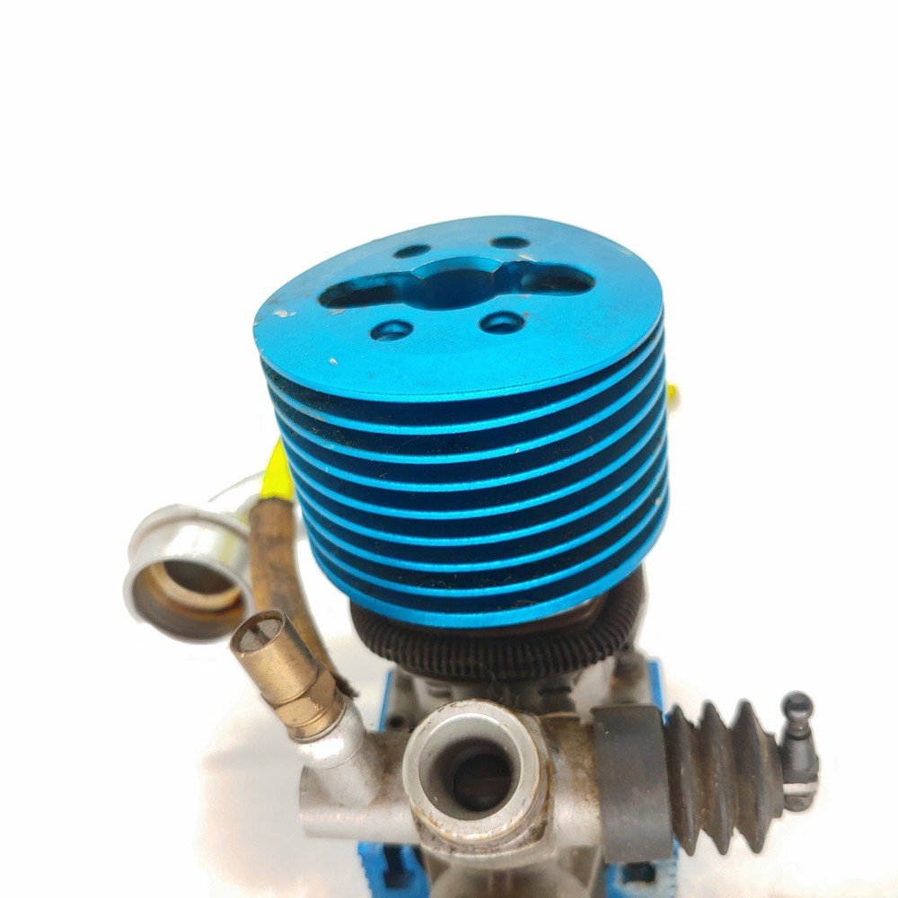 AS IS/READ: Team Associated Pro 21R Nitro Engine - Cracking Noise